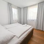 Zell City Exclusive Lodges Διαμέρισμα