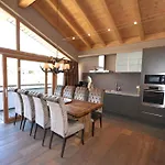 Zell City Exclusive Lodges *